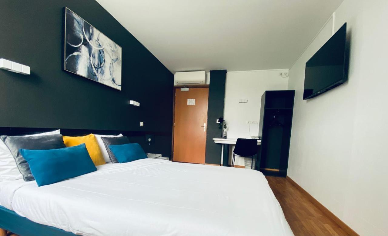 Hotel Air-Lane Saint-Léger-sous-Brienne エクステリア 写真