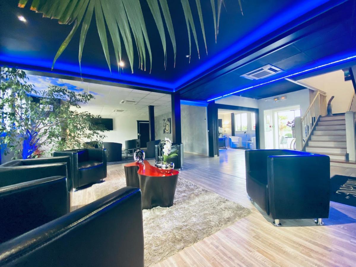 Hotel Air-Lane Saint-Léger-sous-Brienne エクステリア 写真
