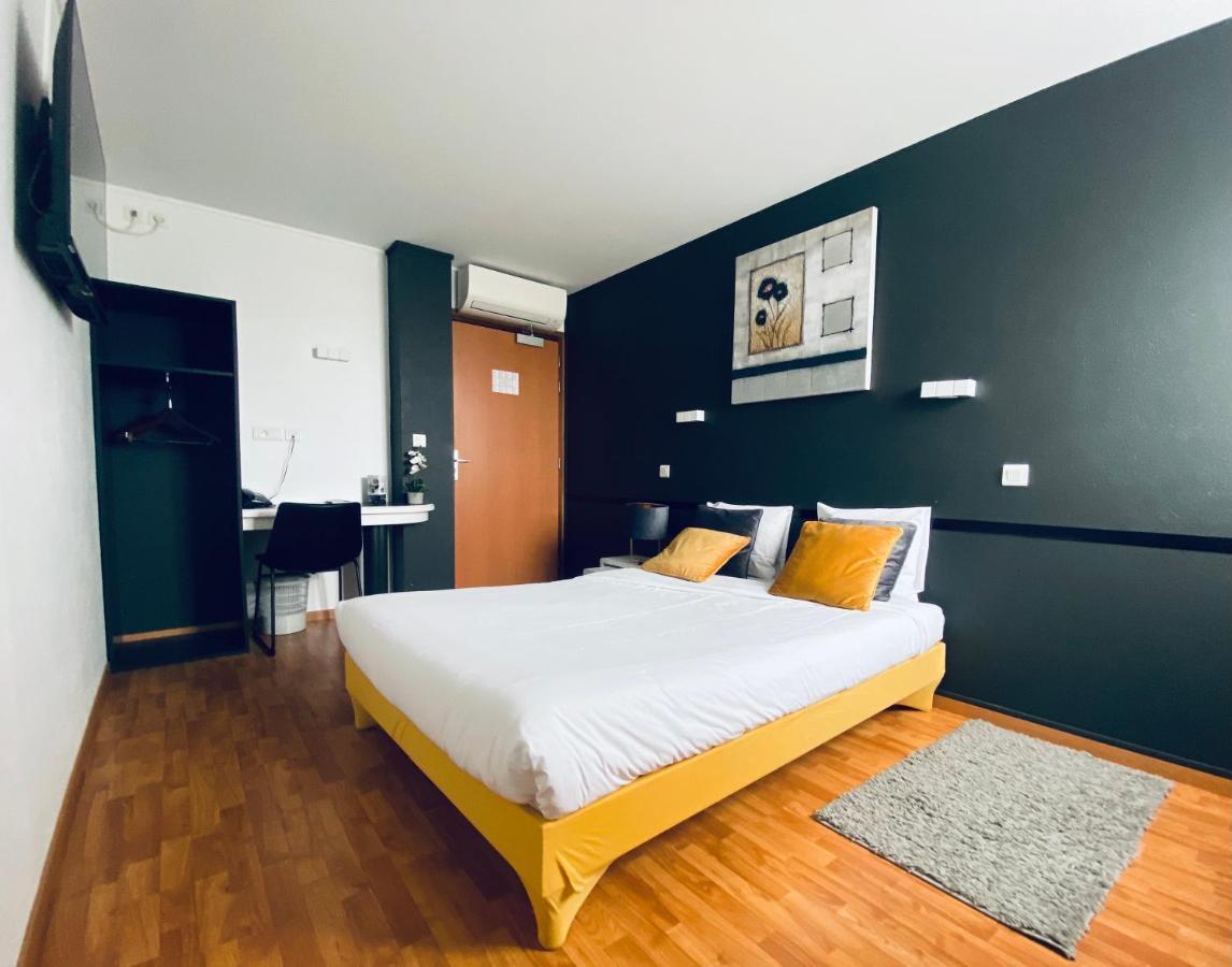 Hotel Air-Lane Saint-Léger-sous-Brienne エクステリア 写真