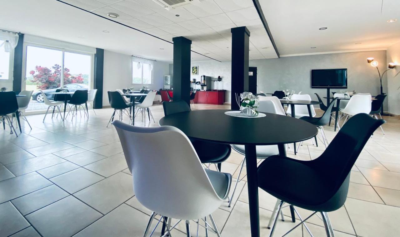Hotel Air-Lane Saint-Léger-sous-Brienne エクステリア 写真