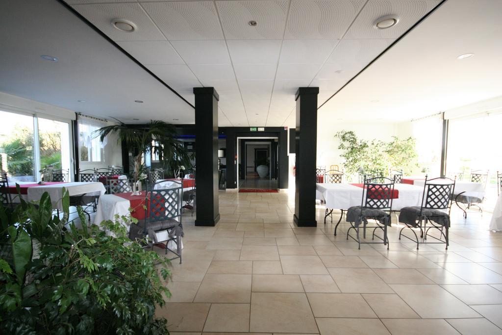 Hotel Air-Lane Saint-Léger-sous-Brienne エクステリア 写真