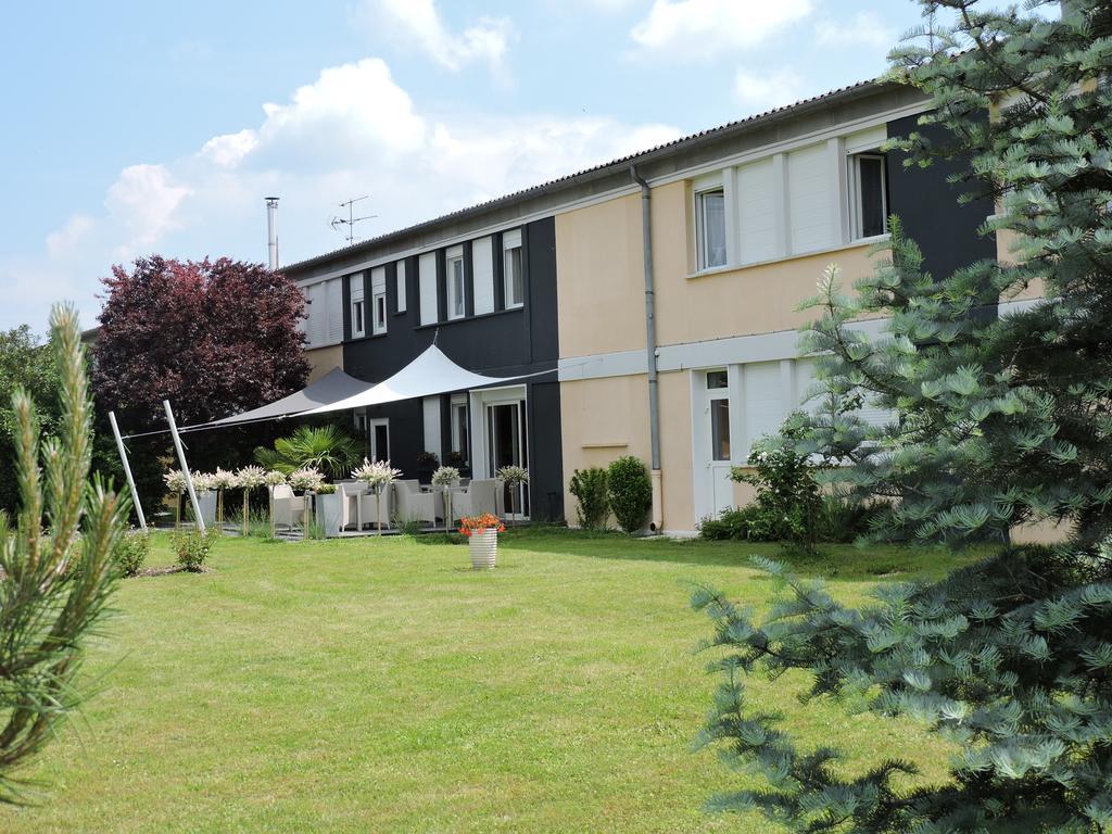 Hotel Air-Lane Saint-Léger-sous-Brienne エクステリア 写真